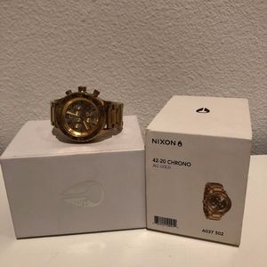 Nixon Mens Chrono 4220 Gold